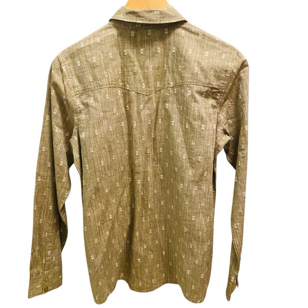 ⭐️ Shyanne Life Women's Olive Dobby Core Long Sleeve - Picture 2 of 7